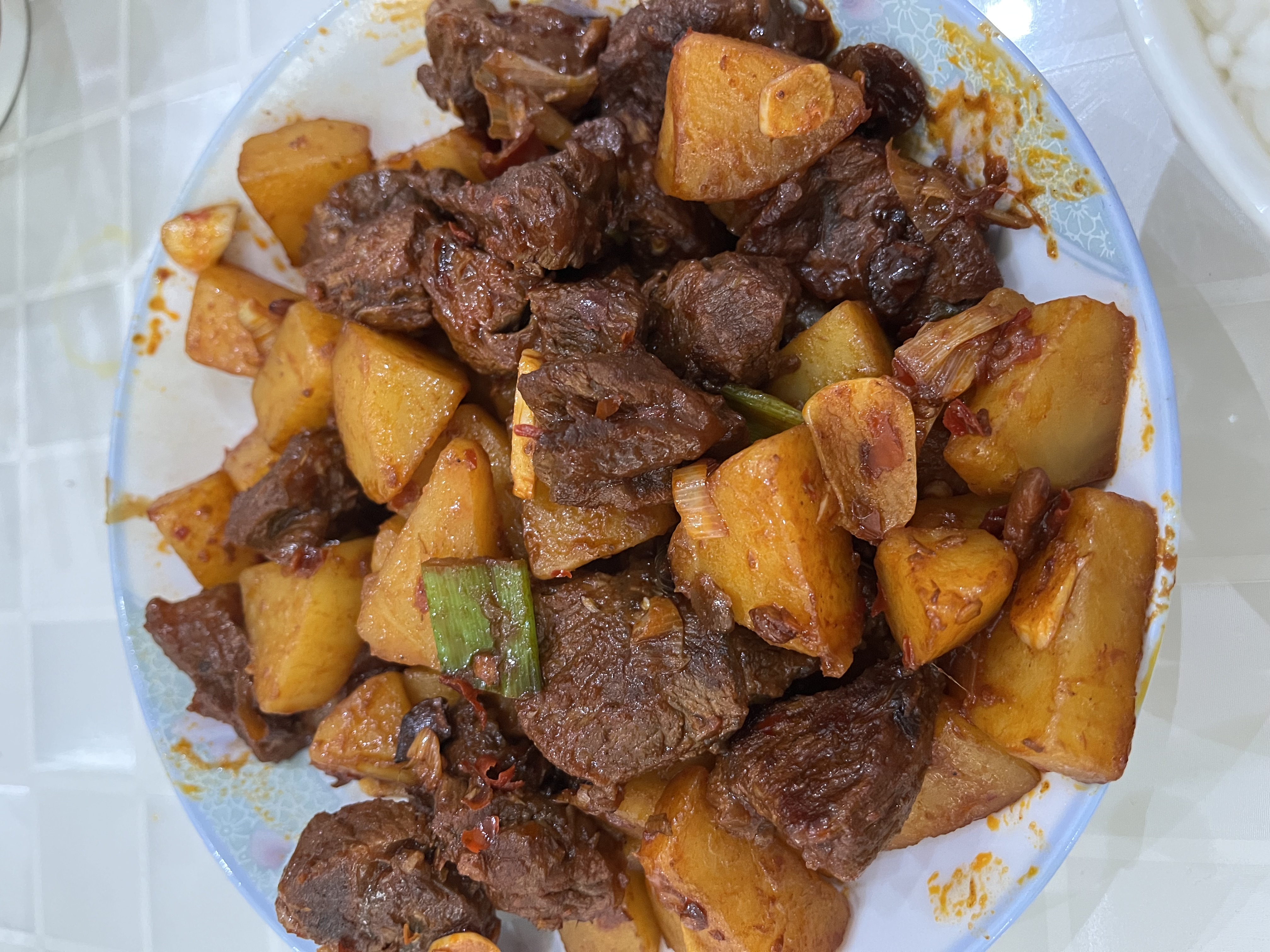 小猪猪 · 土豆牛肉